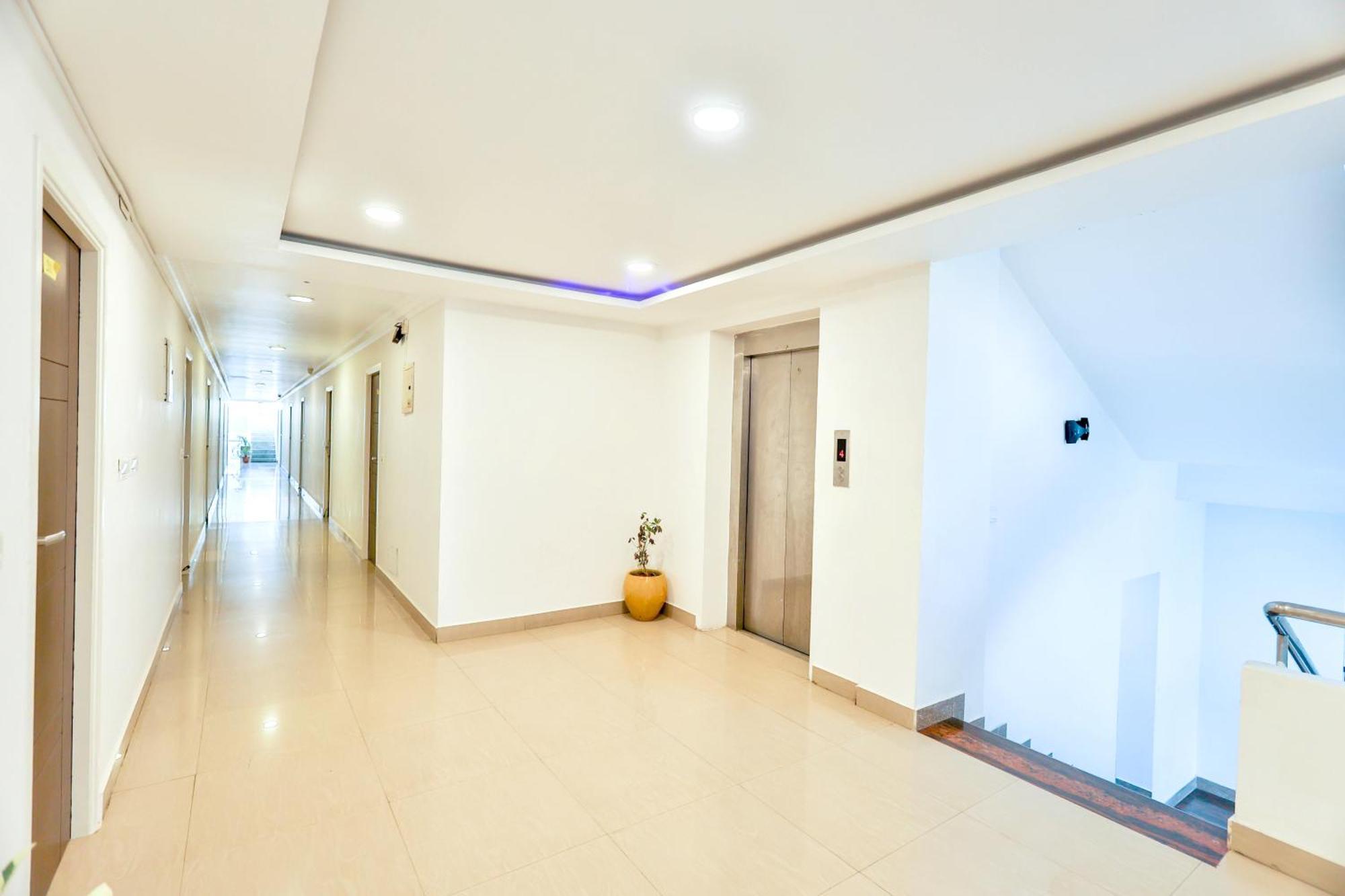 Hotel Golden Bliss ポンディシェリ エクステリア 写真